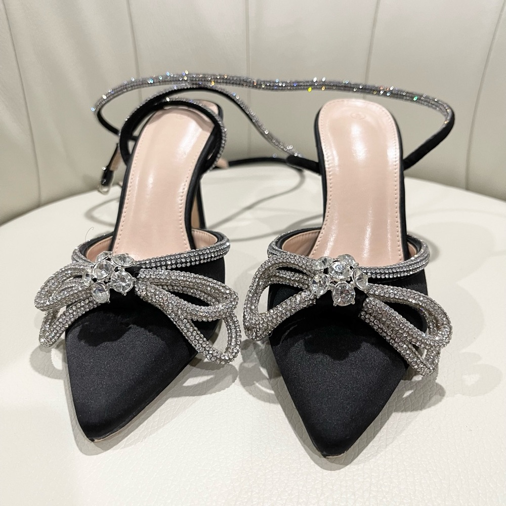 Women's Double Bow Pointed Toe Ankle Strap Crystal Pumps